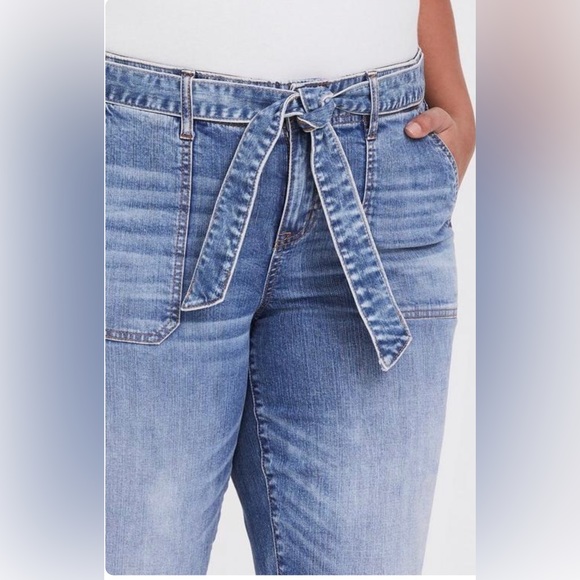 NWT Torrid Straight Vintage Stretch Mid-Rise Utility Pocket Jean Size 18s - Picture 3 of 12